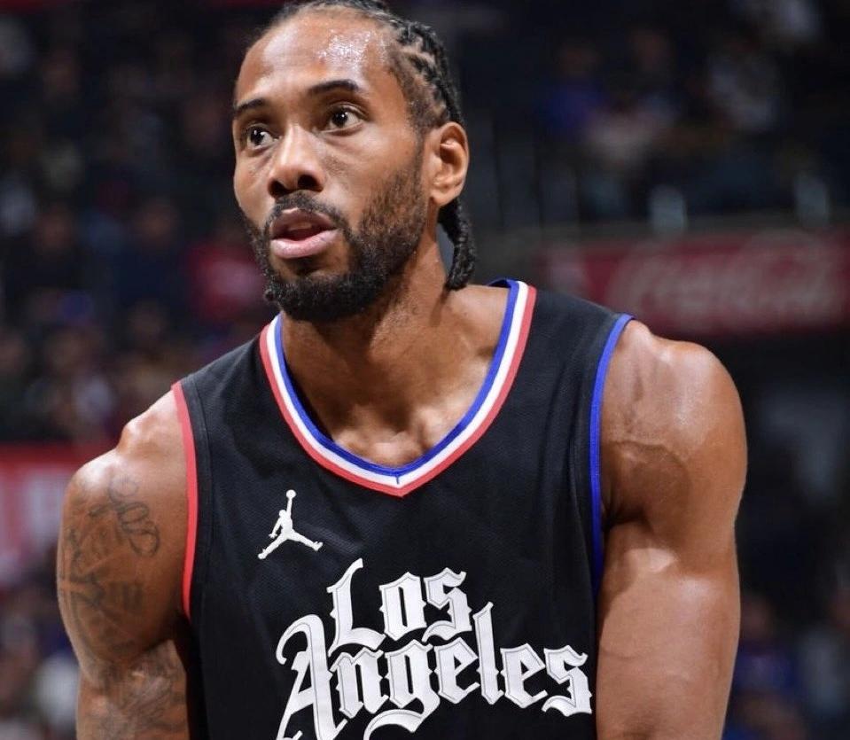 能打球的小卡还是很强的！刚看到一项数据统计，是关于NBA球员季后赛真实命中率≥