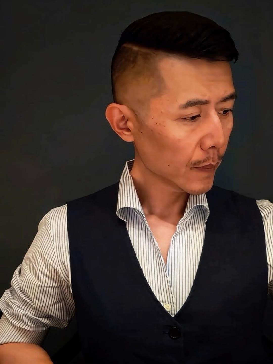 连麦女子：冰哥，我49岁，离婚八年，一个人把儿子拉扯大。六年前认识现在这个男友