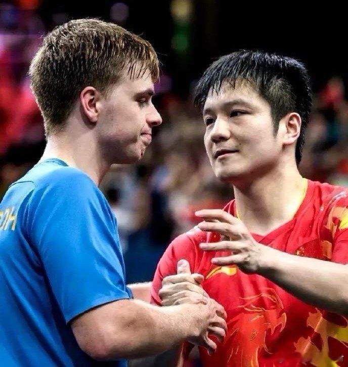 樊振东不会参加明年2月在海南举行的亚洲杯了。昨天萨尔布吕肯俱乐部官宣，2026年