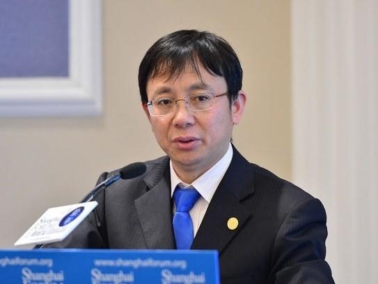 美国打完一拳就想跑？7月6日复旦教授吴心伯的最新判断炸了全网：中美关系早就