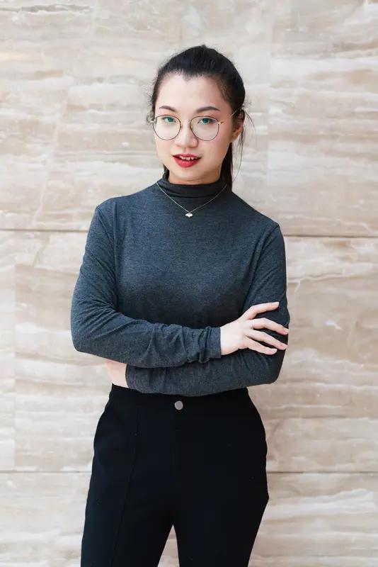 上海交通大学00后邱月琪太厉害了！她和团队在地下室的简陋条件下，经过三年日夜不停