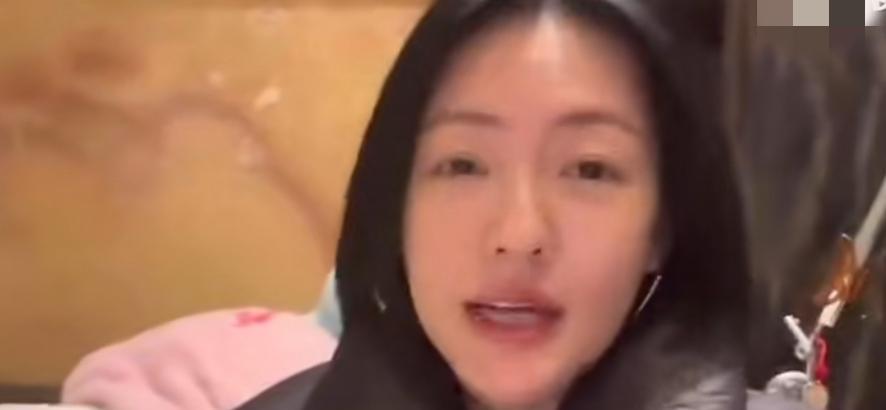 #你觉得小S会重返演艺圈吗#小S能不能重返演艺圈，变数真不小。她本人或许很想。但