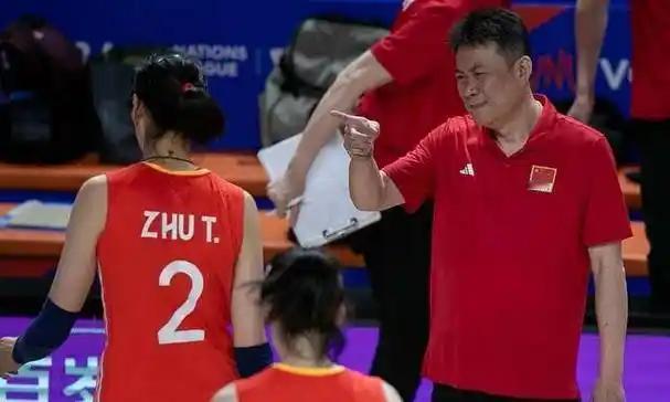 江苏女排全运夺冠还是要感谢蔡斌在江苏8年执教所打下的基础！应该说蔡斌在执教江苏时