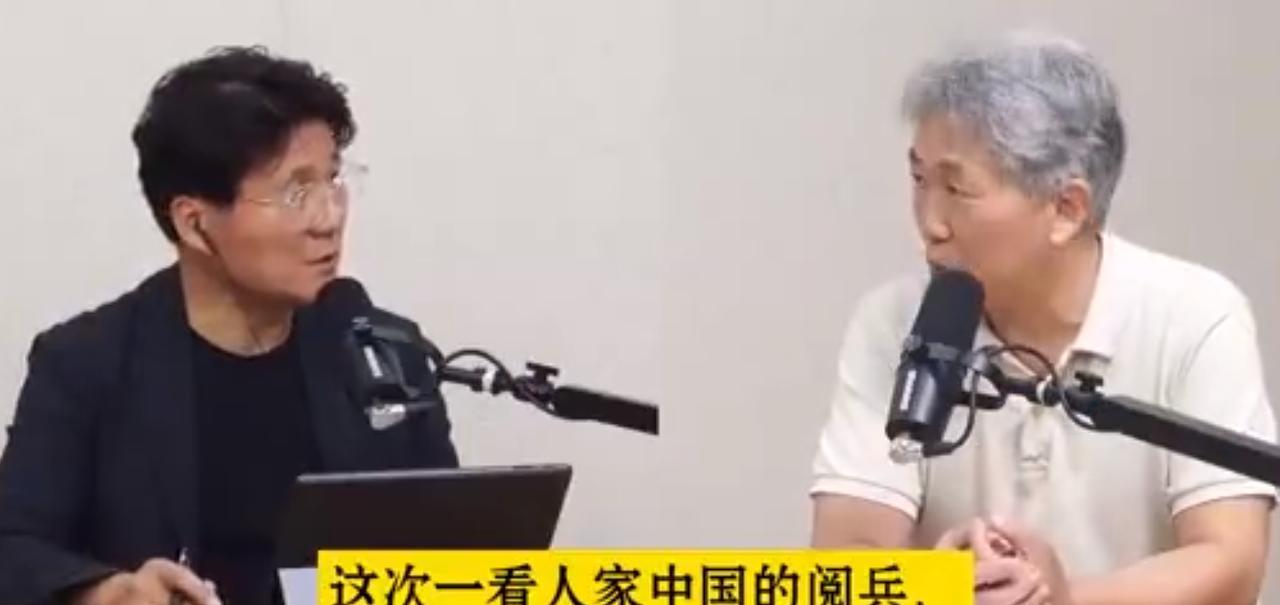 韩国专家吐槽，美国被中方阅兵吓破胆，把日韩都抛弃了！“当99A主战坦克整齐划一