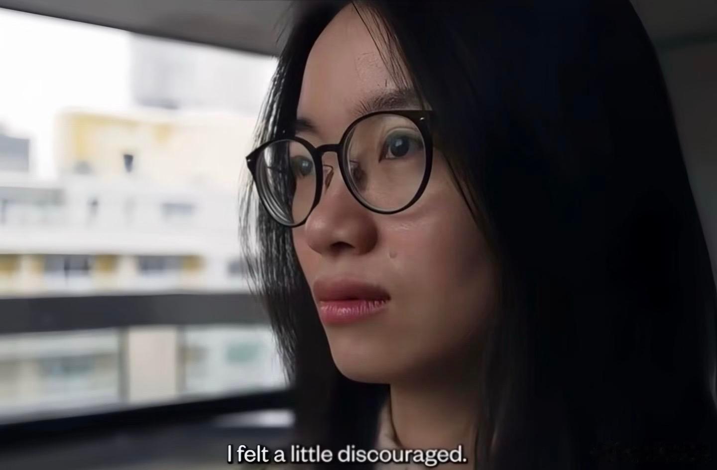这个实在绷不住，王虹当年在北大本科读的地球空间科学院都来蹭流量了，感觉是自己培养