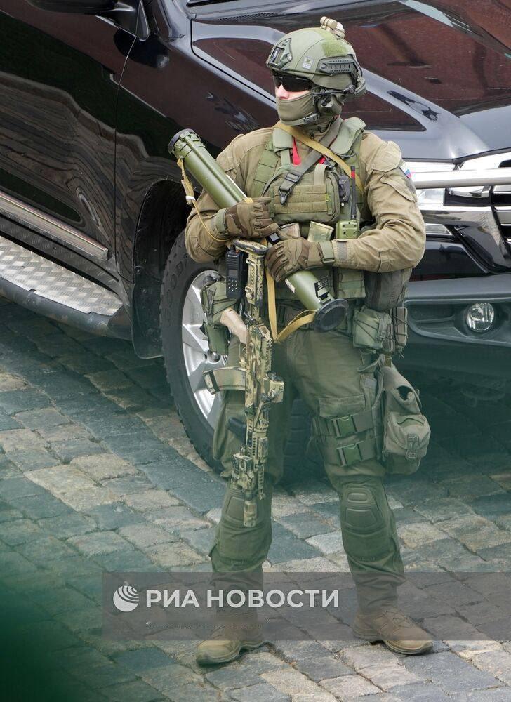 莫斯科纪念二战胜利81周年的安保人员。