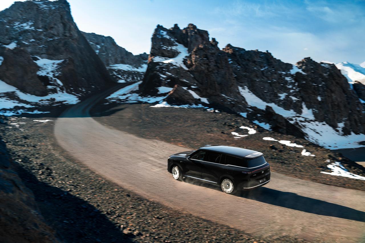 谁着急买车谁就是妥妥的大韭菜！今年买车一定要记住两点:1，合资燃油车一定还会降