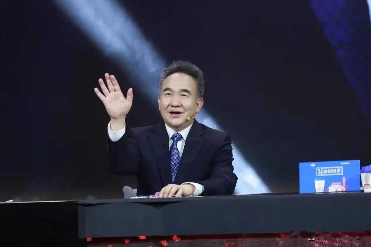 赵少康难得表扬人，昨天把他的话拿来表扬了一番:朱卫东先生说得对啊，“不统而统”，