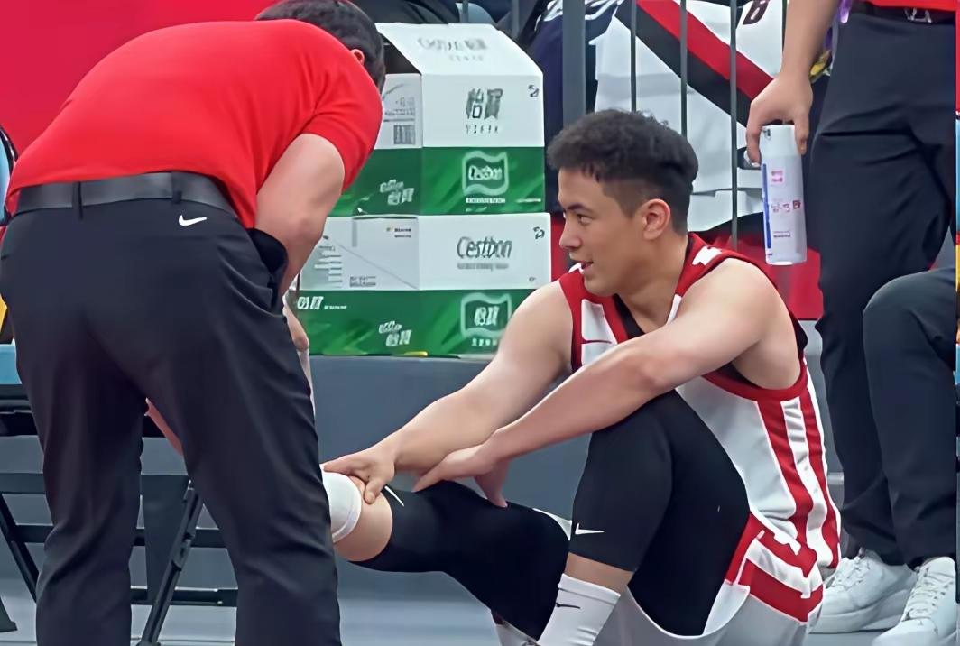 赵继伟再次受伤，中国男篮后卫线再次告急，这次会是谁来补位？现在国内真正意义上能