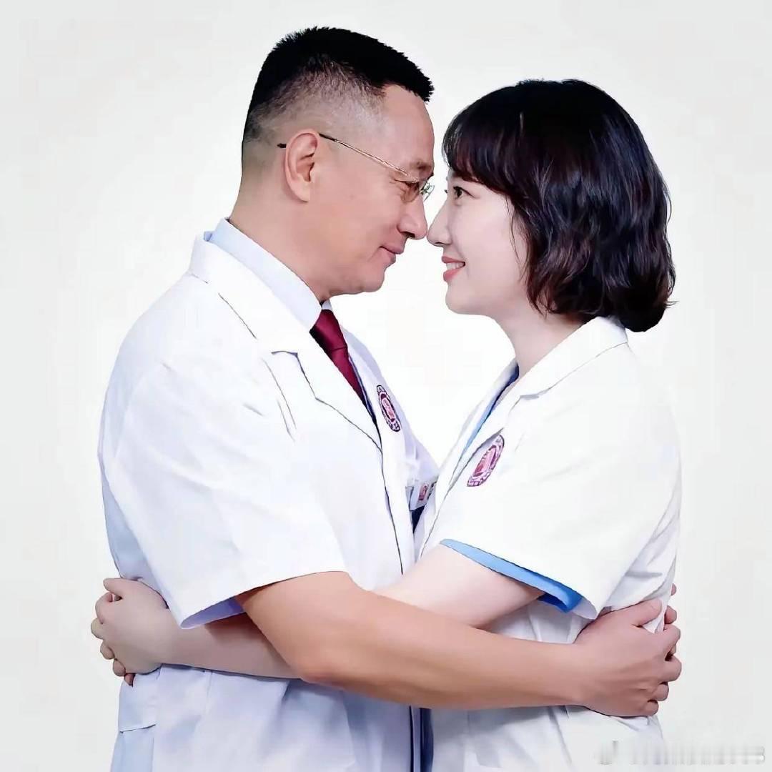 湖南人民医院事件，祖某某原配真容曝光，27次同游+课题造假实锤------湖南人