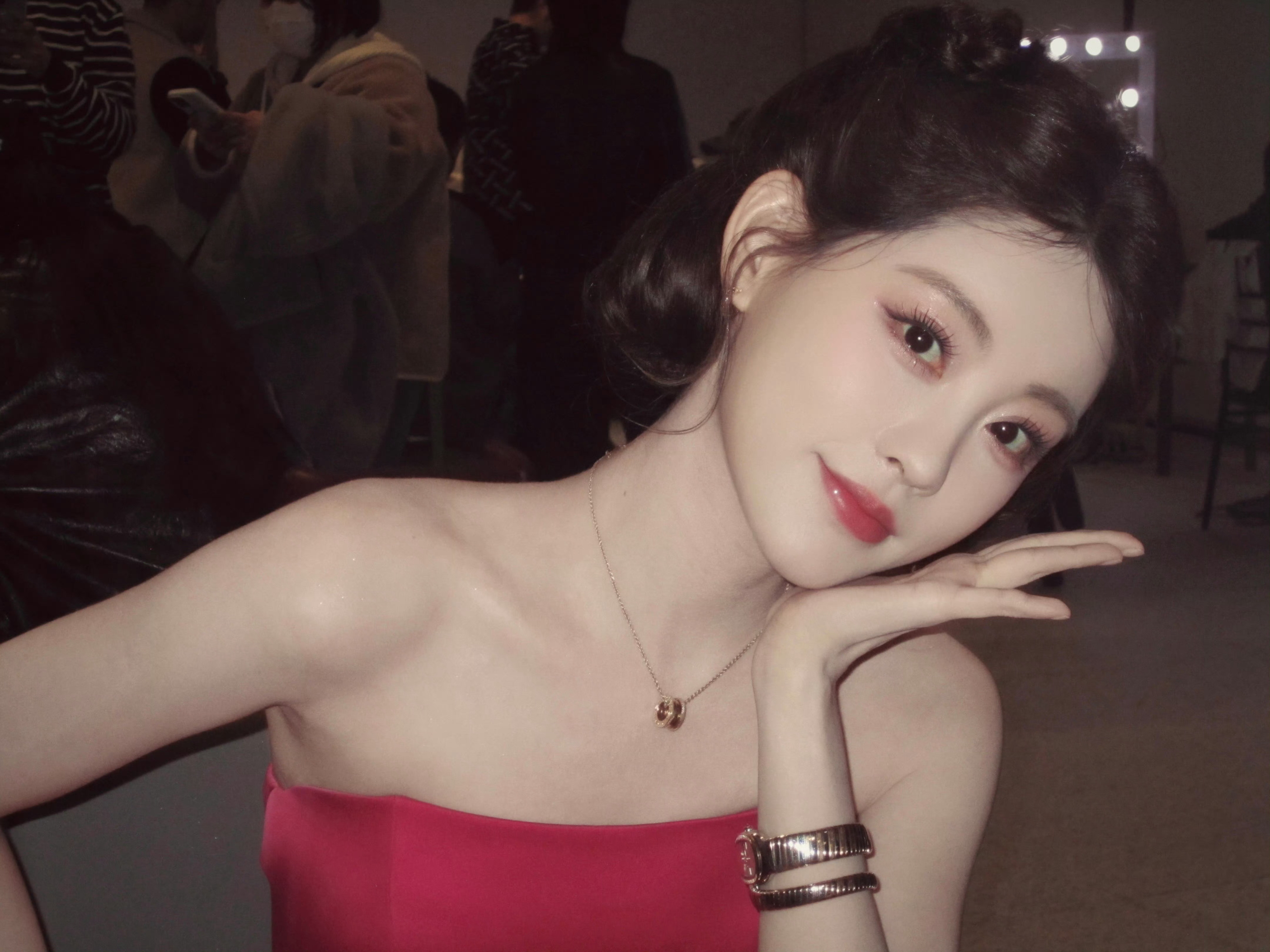 祝绪丹最新物料姐姐好伟大的一张脸