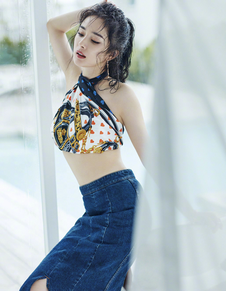 杨幂「ELLE」月刊，清新怡人​​​
