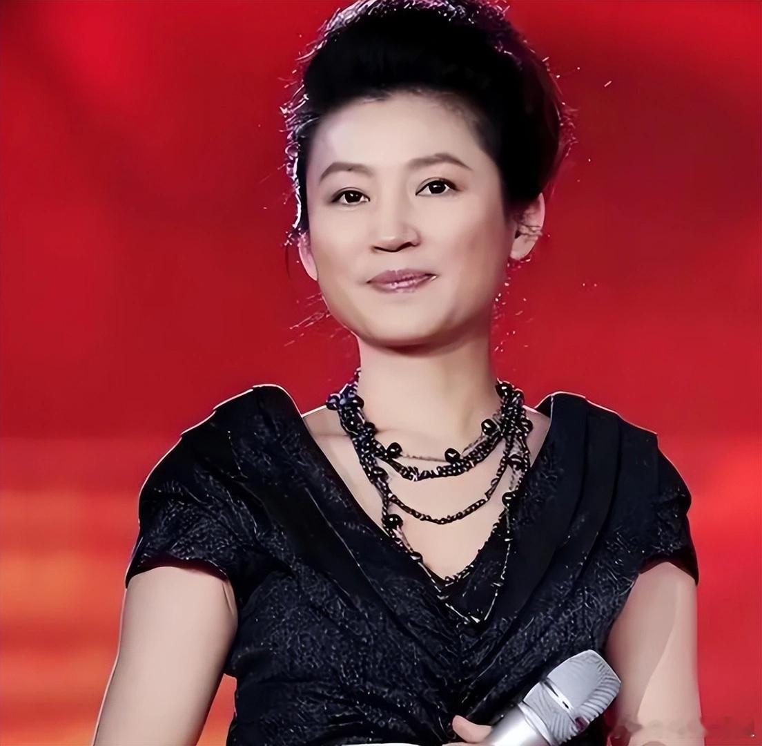 王小丫：余生好好走，前央视著名主持人，病床上23字留言催人泪下。​​​​