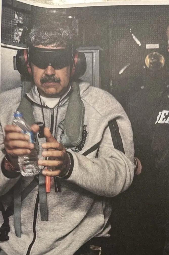 这个事儿太讽刺了。这个世界最大的讽刺莫过于，有些人在确认自己