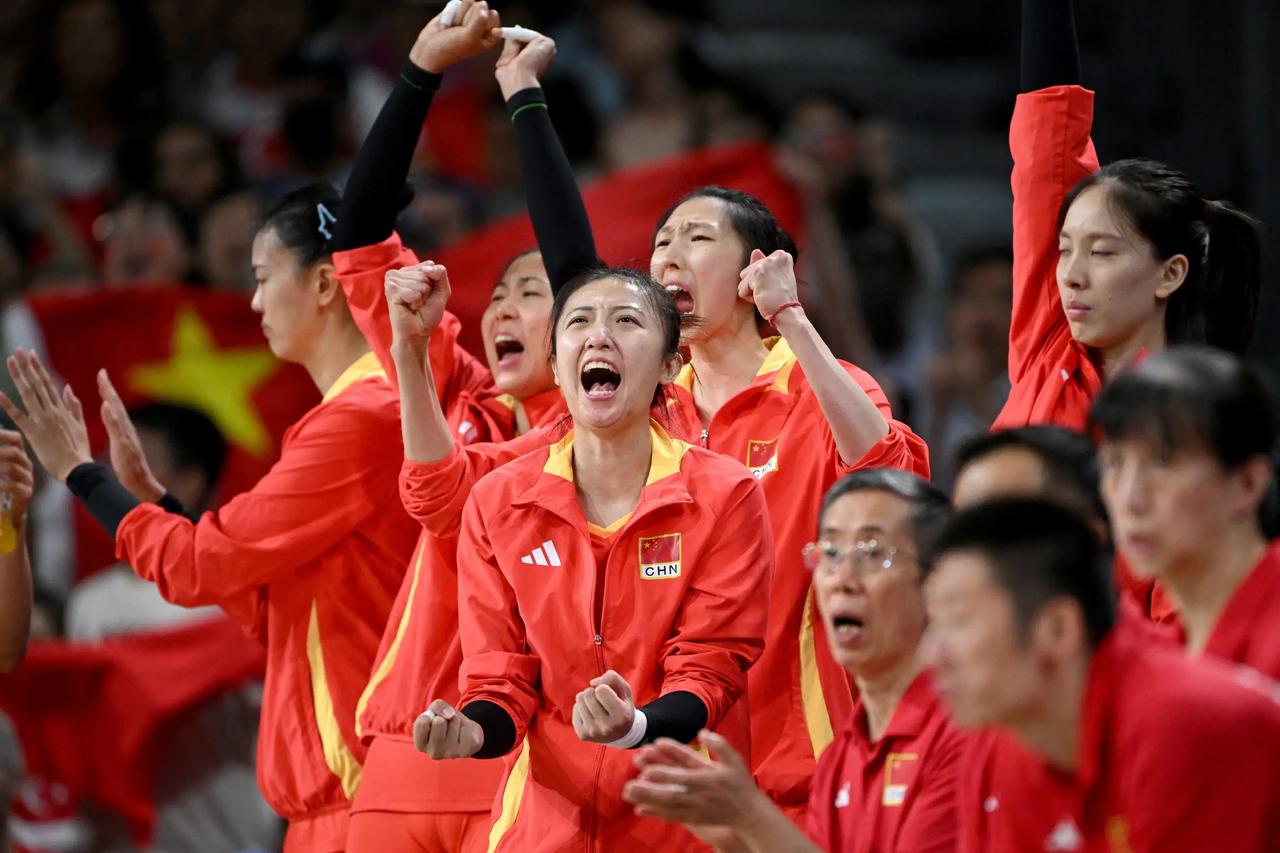 16进8决赛：女排要防止2个“意外情况”中国女排将在明天迎战法国队，有