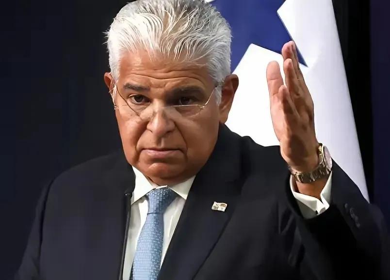 巴拿马:阿中你给我出来阿中:有啥事啊着急忙慌的巴拿马:我有要