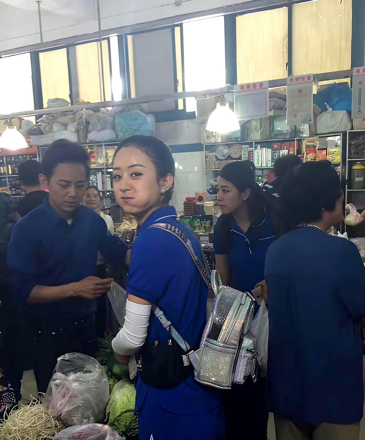 你以为赵丽颖登顶靠资源？错！她监制30亿播放剧的底气，来自何炅17年前的一句