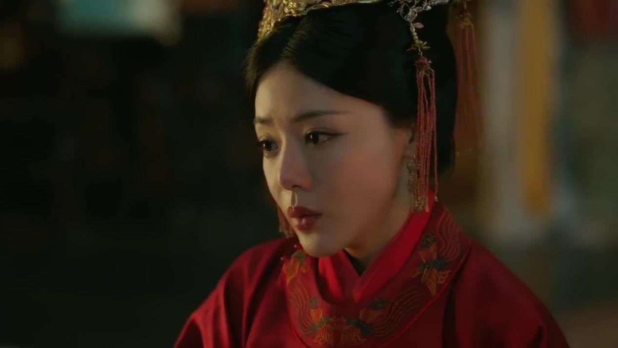 假如胡善祥有儿子，还会被废吗？恐怕很难，而且朱祁镇没法继位了，土木堡之变也不