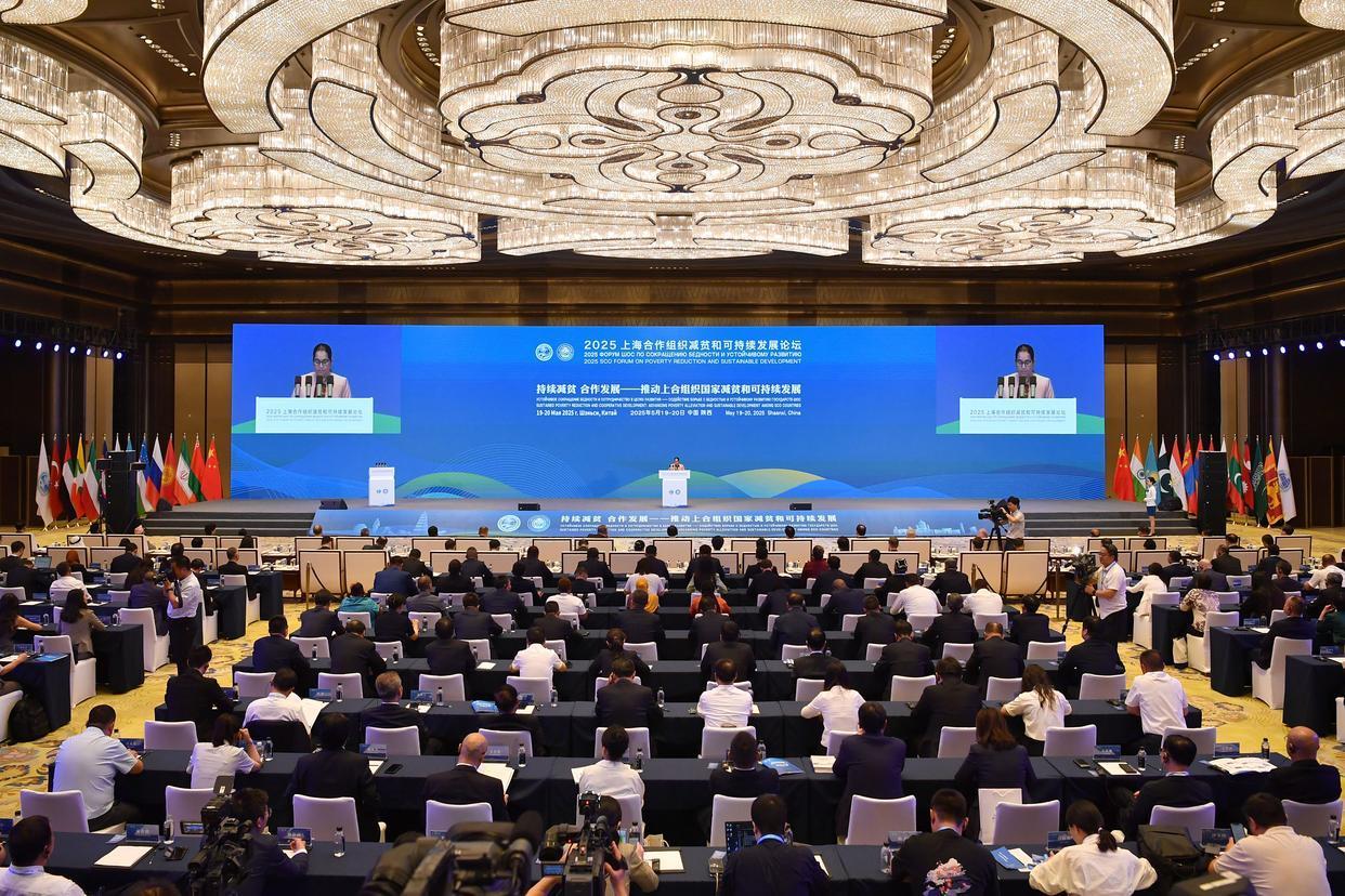 历史性的突破，中国首次向俄罗斯出售055大驱燃气发动机，表明俄罗斯第一次采购中国