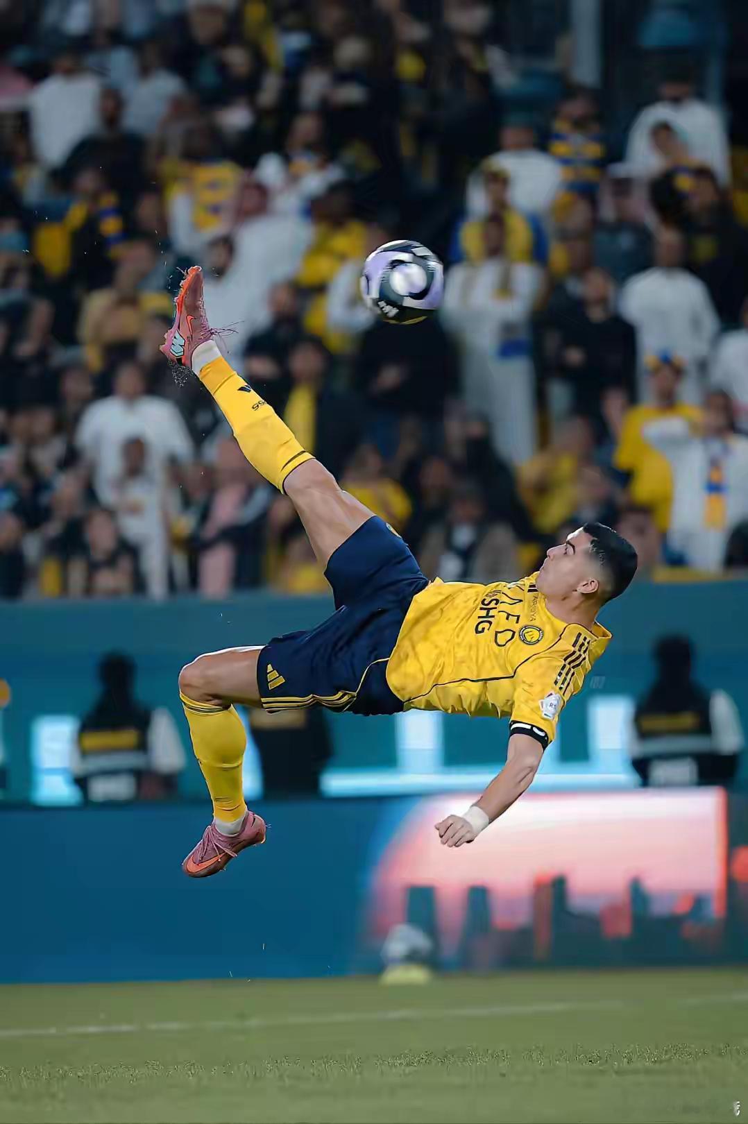 “梅西全面超越C罗？”——你被这个谎言骗了至少十年。最新足球数据报告捅破了窗户纸