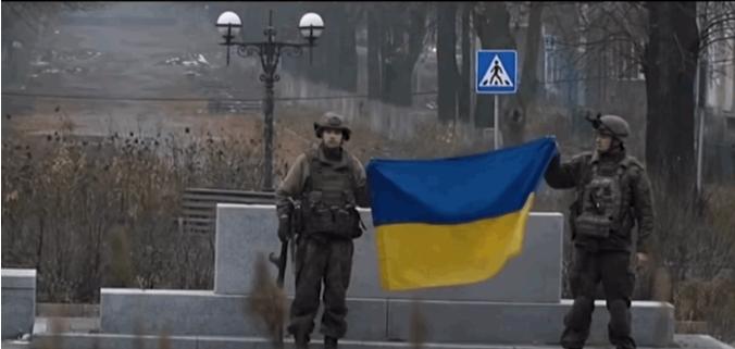 红军城争夺：不止是战场，更是舆论场的较量！红军城的争夺，早就不单单是军事上的事