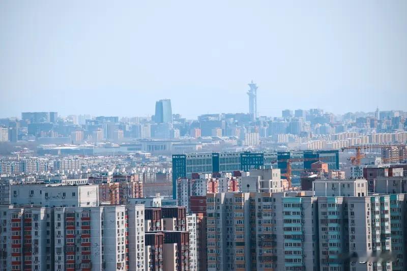 北京楼市：从今年1月3日到8月6日，核心学区板块价格出现明显回落。西城区房价