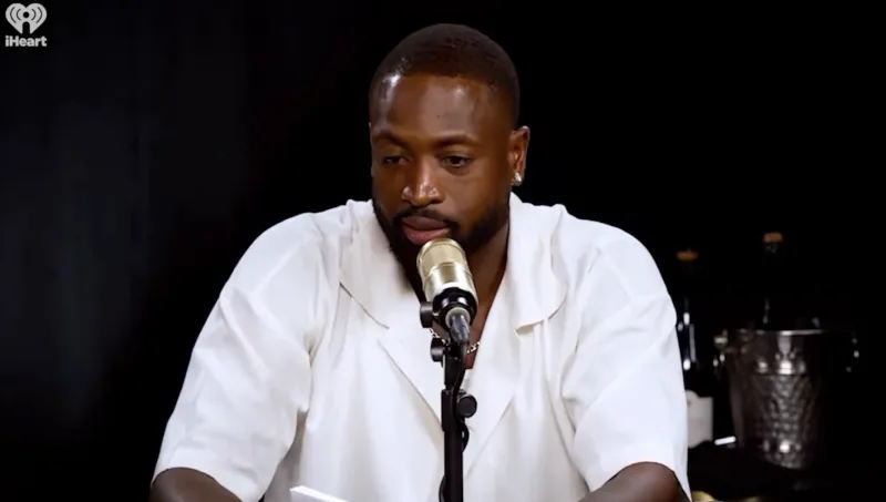 近日，前NBA球员德维恩-韦德在一档节目中谈到了科比-布莱恩特：对我来说，科