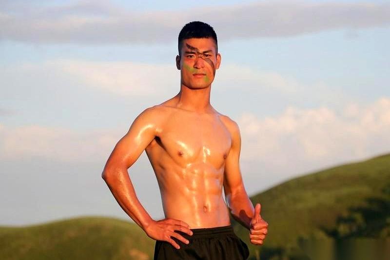 一个医学博士的话，让我后背发凉。他说，指望每天遛弯就能换来健康长寿，基本是在做