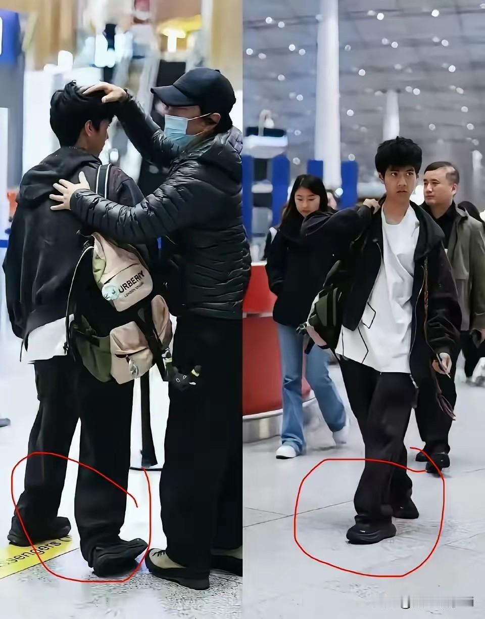 郑钧在机场送儿子上学，16岁的郑熙岳衣服敞开，走路内八字，引起全网的热议！对此郑