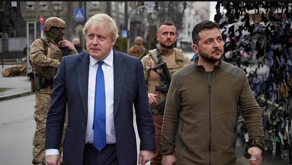 谁坑了泽连斯基？不只是拜登，还有两个人“功不可没”，一个是英国前首相约翰逊，亲手