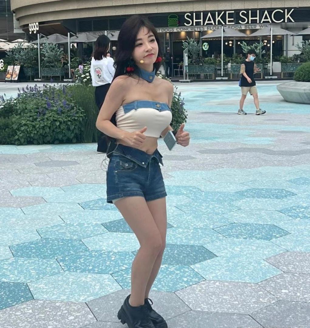 冯提莫去掉美颜的样子
