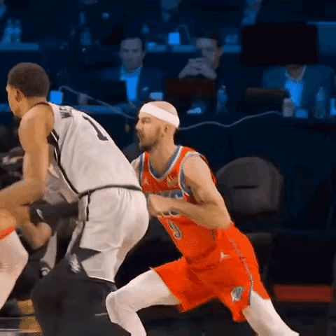 文班这球完美诠释了什么叫正义必胜，文班最后的怒吼也向裁判发出了挑战，一个球连续2