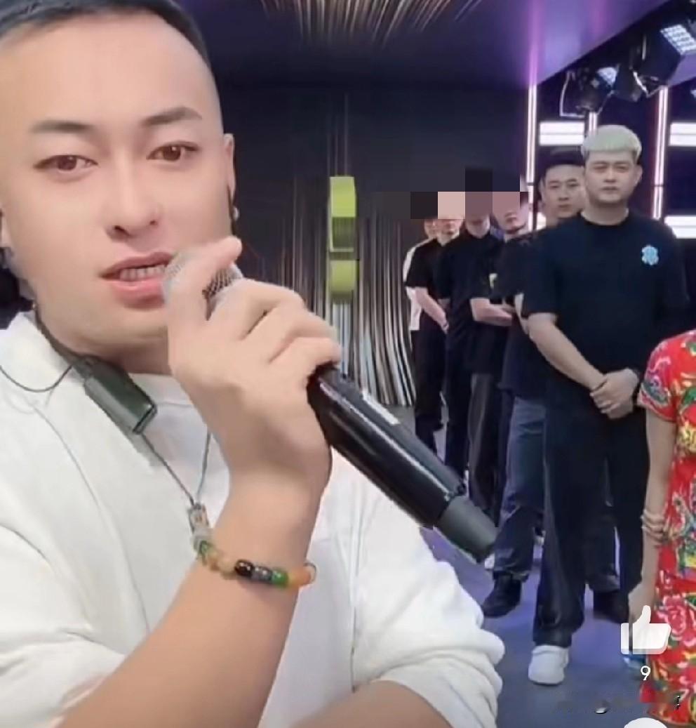 仙洋要给石头花一年20万给团播配门子！仙洋石头花合体直播欢乐