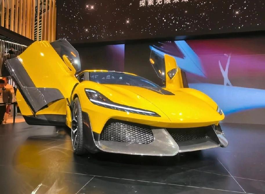 好家伙，追觅这是要上天？一个做扫地机器人的，在AWE2026现场扔了颗“核弹