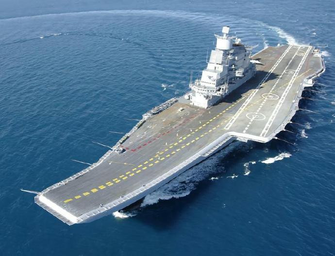 每天认识一件兵器印度“维兰玛迪雅”号航空母舰“维兰玛迪雅”号航空母舰原本是俄罗
