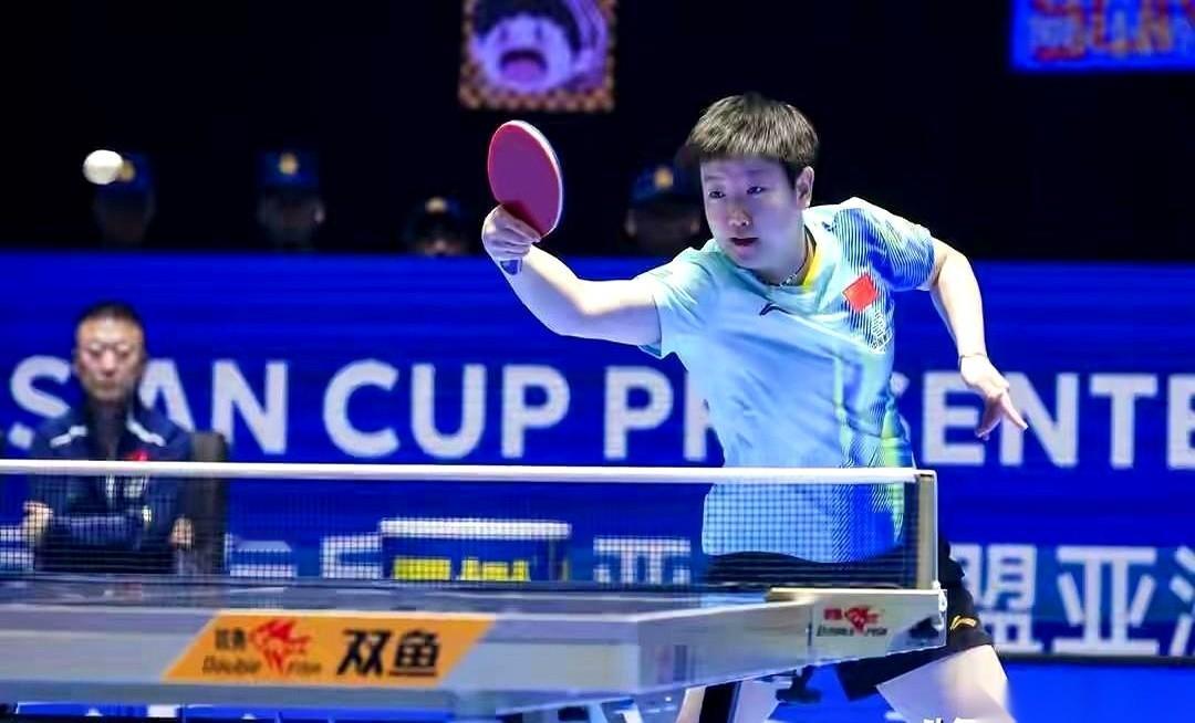 决赛，又变成了我们“自己人打自己人”。说真的，有时候觉得国乒最残酷的比赛，压根