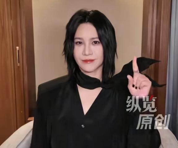 尚雯婕又把曾舜晞给告了，感觉何炅含金量还在上升！去查了查才发现，何炅之前早就