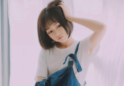 五年前她帮人代孕偷偷留下一个孩子, 现在孩子长大了雇主却没有发现