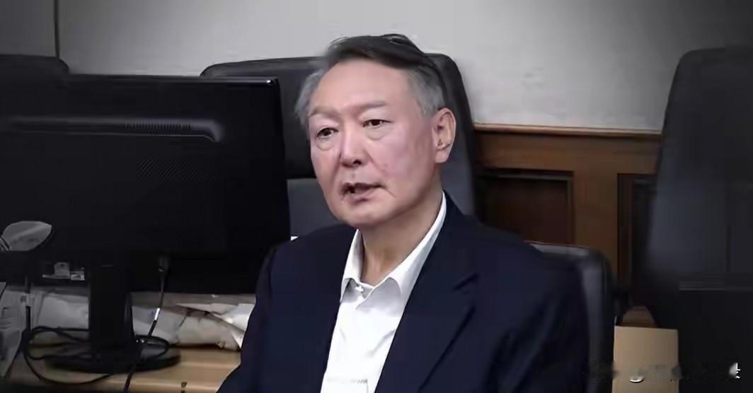 明天直播审判尹锡悦！内乱罪最高可判死刑在我们举国欢庆新春佳节之际，韩国前总统尹