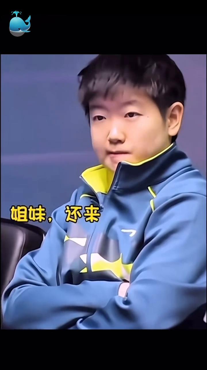 逗笑小手段。不好，这波冲我来的。不能笑，这哪忍得住？姐妹，还来。哪位大神，我看