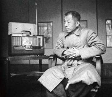 1946年10月，张学良被送到台湾软禁，保密局每月拨付5万元，用于张学良等人及特