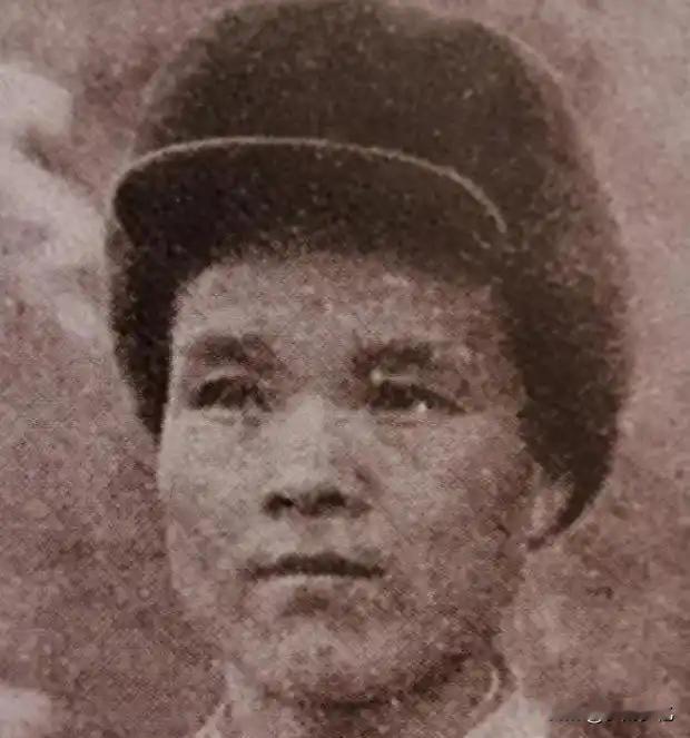 新兵差点坏大事！排长一个急刹车，把侦察任务玩成教科书级信息战原本只是一次普