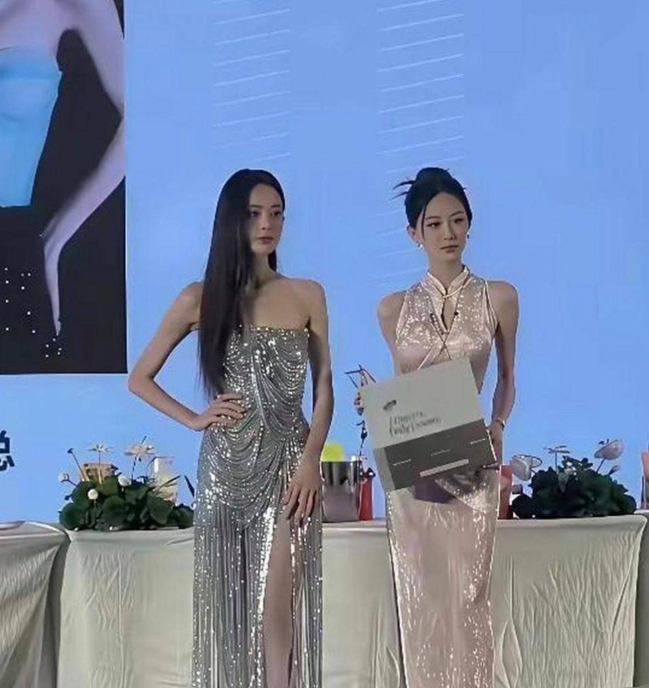 第一次见有比古力娜扎身材好的素人…腰臀比曲线很重要