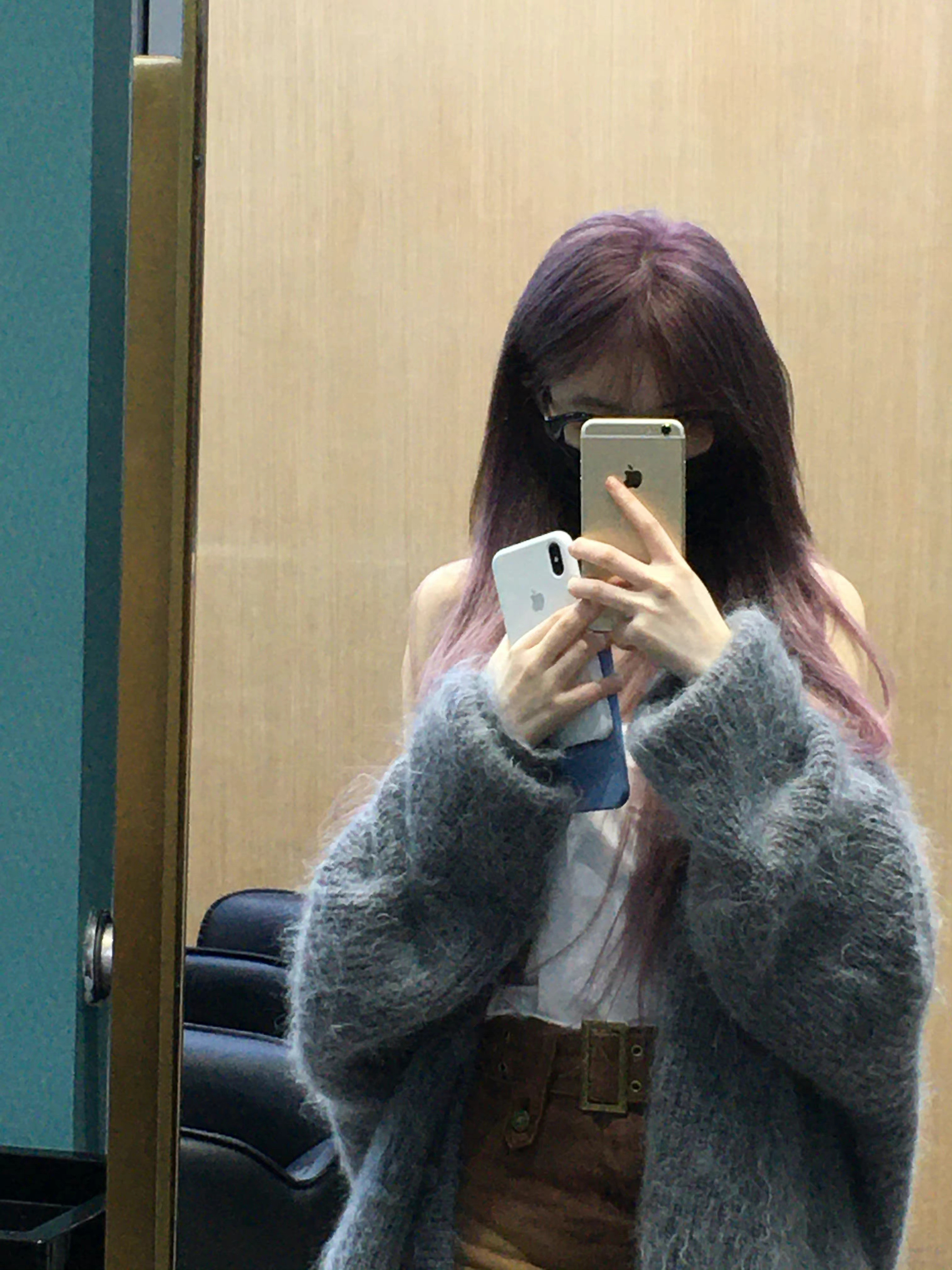 过两个月和好朋友出国玩，机票买了本来是四个出去玩，我和一个朋友买完后直接被鸽了，