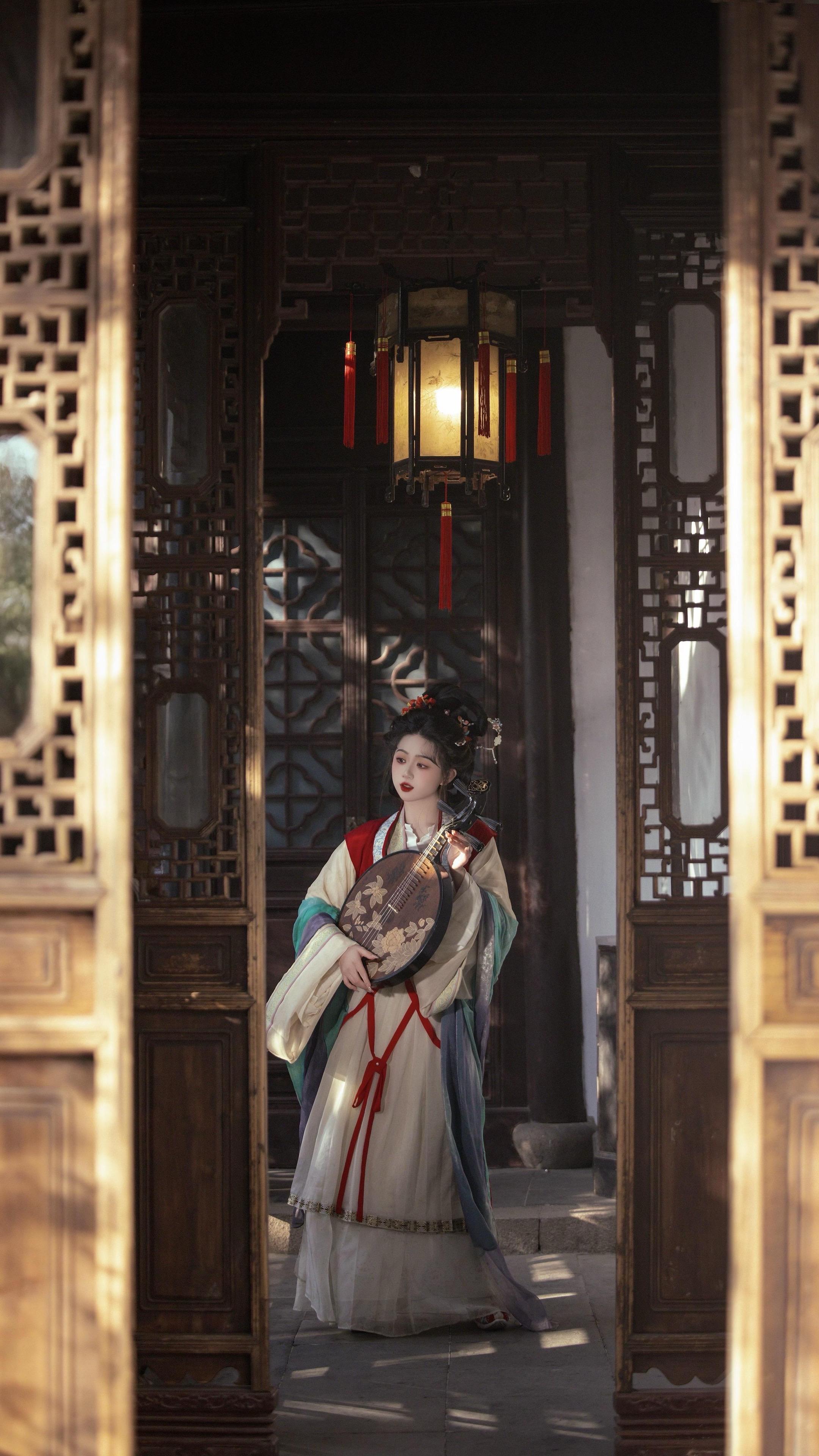 “可是画中人”去年拍的藕园