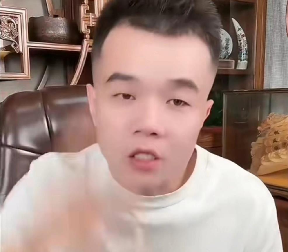 小胖点评洋洋洋至今没看明白这是利益pk，629让你上桌目的是圈你们这伙羊，最终洗