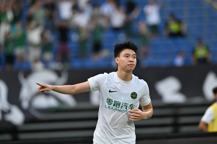 身价180万! 西班牙博主: 格拉纳达仍有意王钰栋 但球员更想去德乙