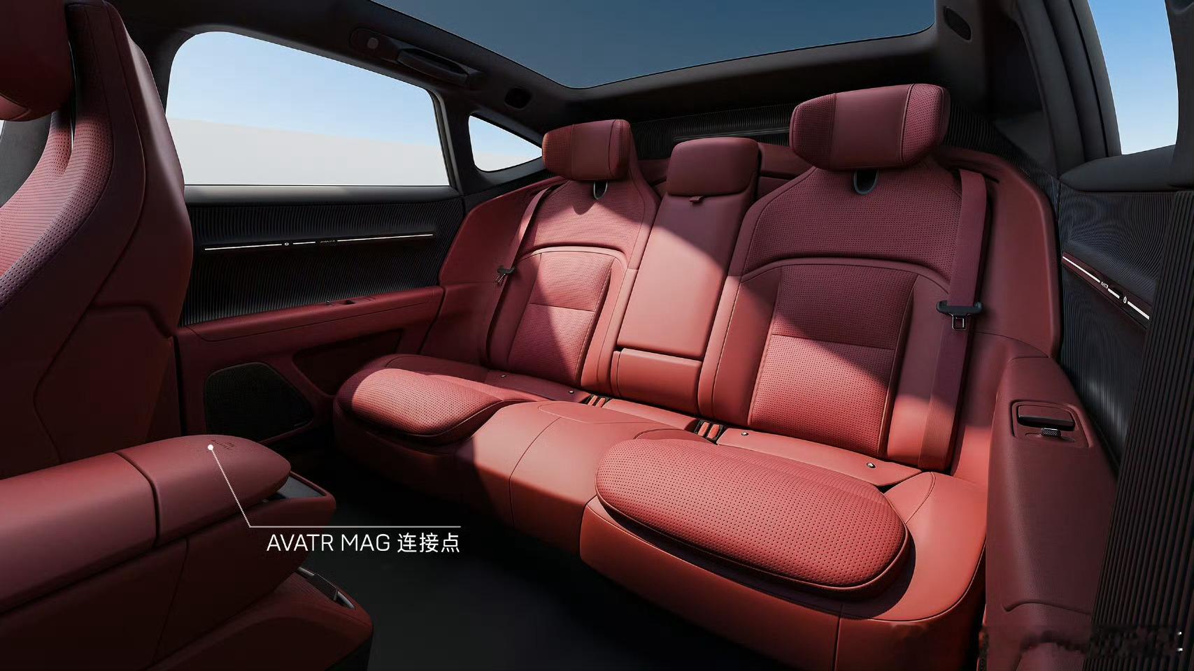 新款阿维塔12的内饰图来了，这次没有花里胡哨的设计，反而实体按键都回归了，点