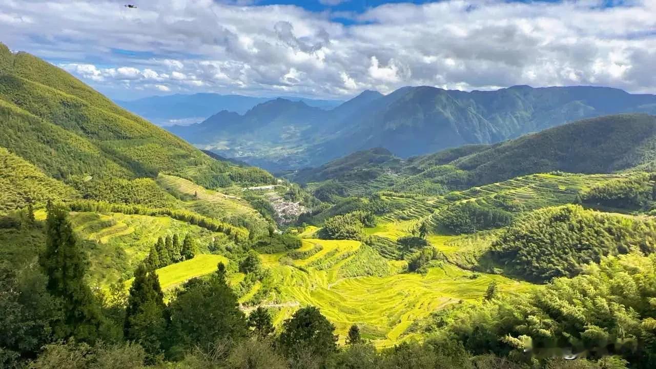 云和梯田,一步一景,美不胜收♥️