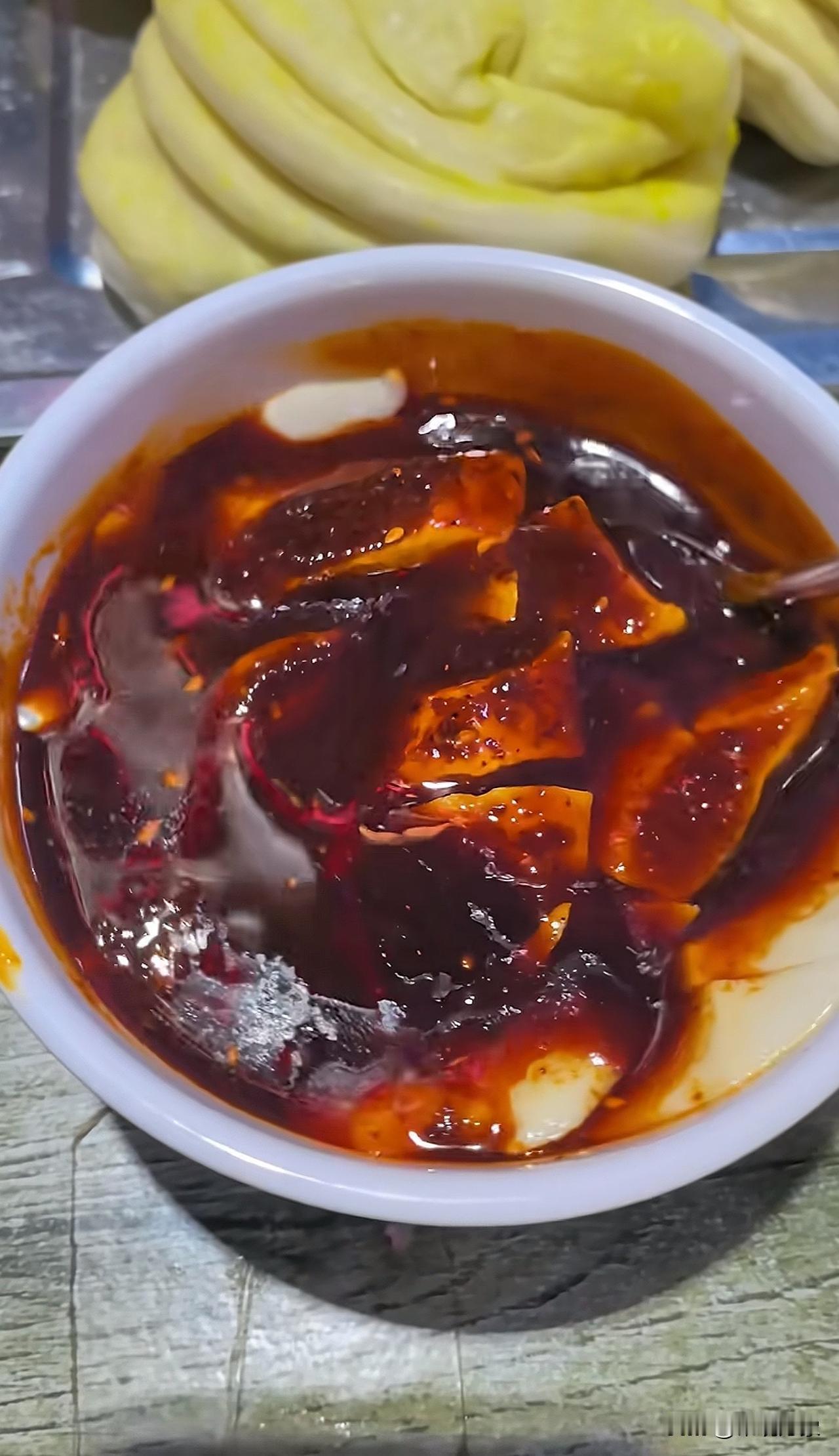 豆腐脑到底咸的好吃，还是甜的好吃？南北方差异豆腐脑